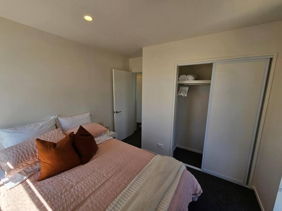 Cosy Central Home - Walk To Cbd & Free Escooters! Christchurch Exterior photo