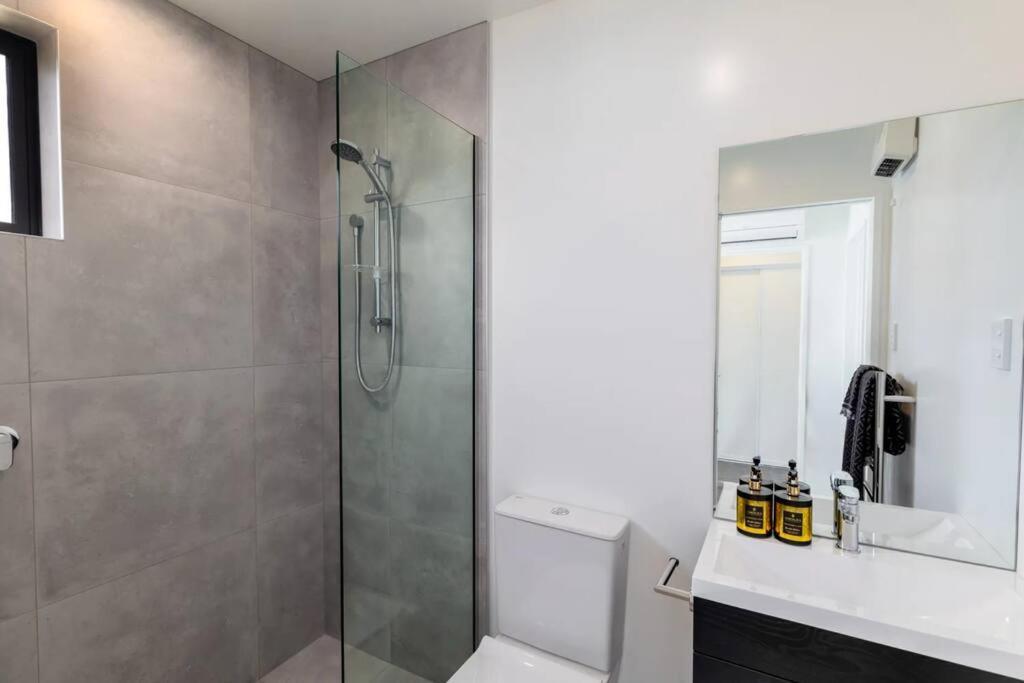 Cosy Central Home - Walk To Cbd & Free Escooters! Christchurch Exterior photo
