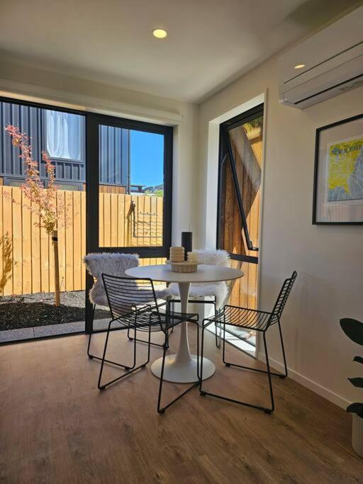 Cosy Central Home - Walk To Cbd & Free Escooters! Christchurch Exterior photo
