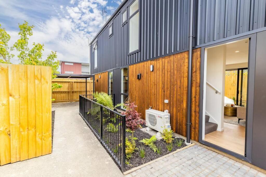 Cosy Central Home - Walk To Cbd & Free Escooters! Christchurch Exterior photo